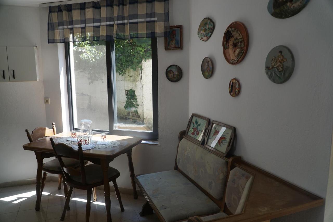 Albaniantrip Rooms And Apartments Τίρανα Εξωτερικό φωτογραφία