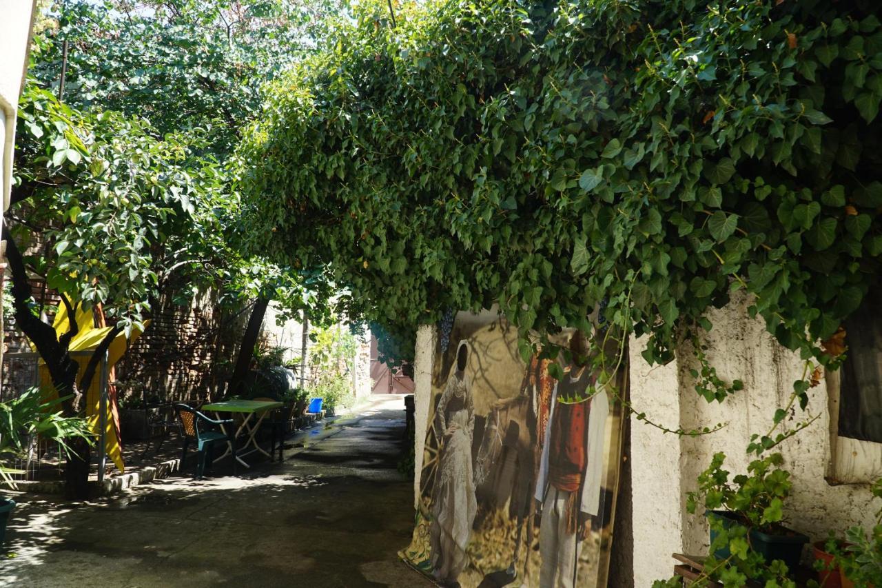 Albaniantrip Rooms And Apartments Τίρανα Εξωτερικό φωτογραφία
